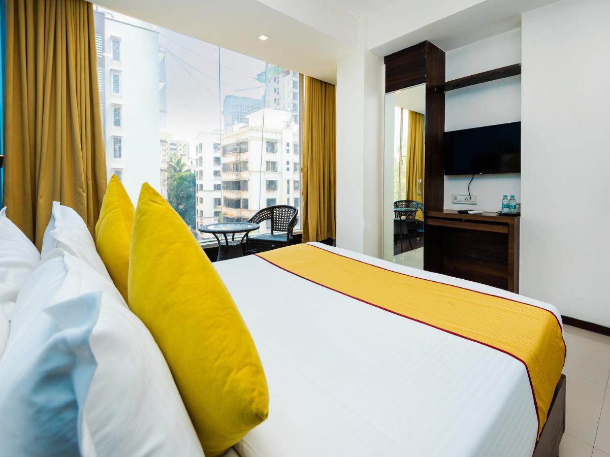 Hotel Aura - Near Malad Link Road Gorai Esterno foto